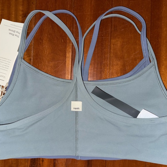 Vuori Blue Heron or Vintage Pistachio NWT Sports Bra - Picture 11 of 11